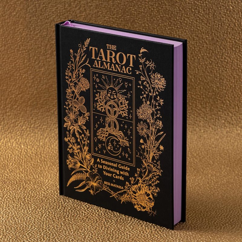 Tarot Almanac: A Seasonal Guide to Divining with Your Cards